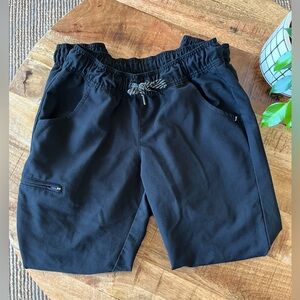 Jaanuu Women’s Essential 5-pocket Jogger